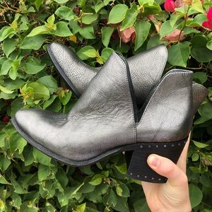 Silver Vince Camuto booties!